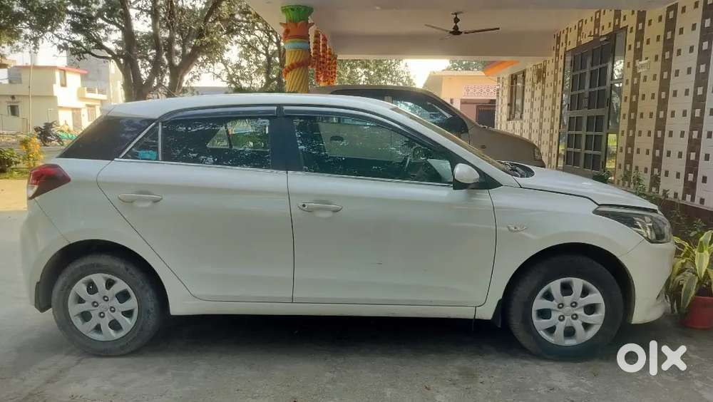 Hyundai I20 2017 Petrol 31000 Km Driven