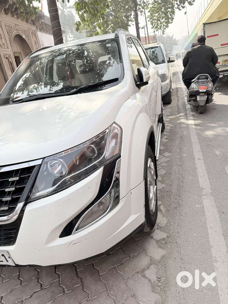 Mahindra Xuv500 W8 Dual Tone, 2020, Diesel