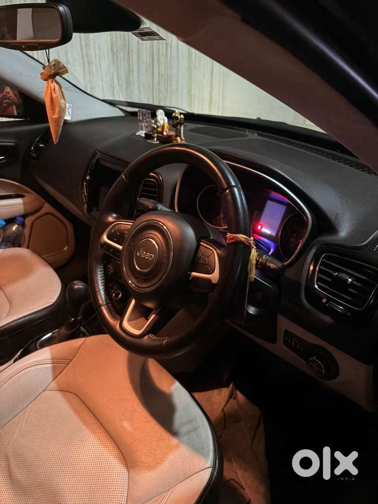 Jeep Compass 2019 Petrol 60999 Km Driven