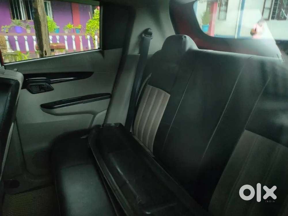 Mahindra Kuv100 Nxt 2017