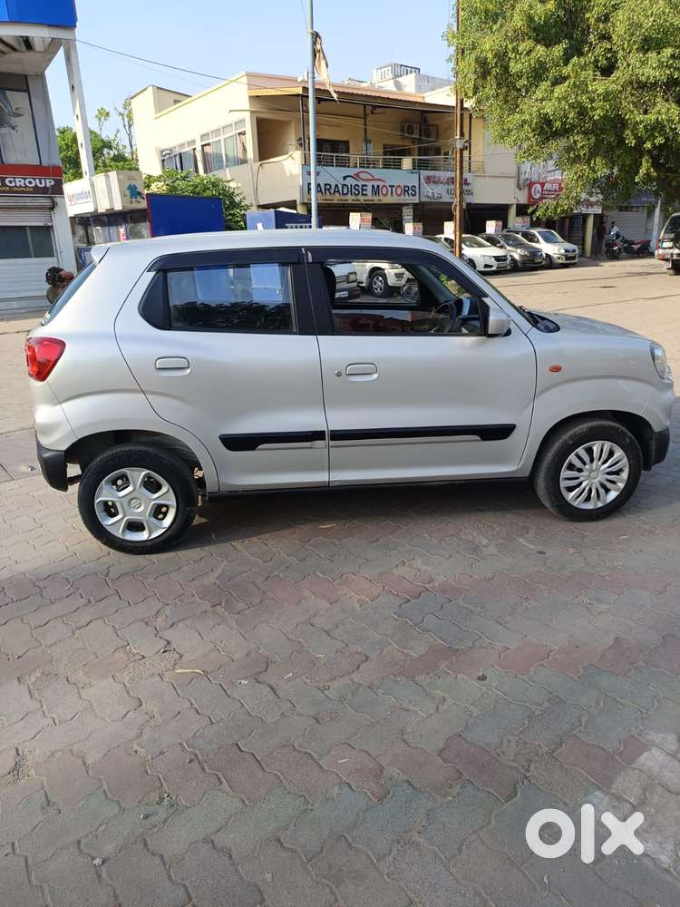 Maruti Suzuki S-presso Vxi Plus, 2023, Petrol