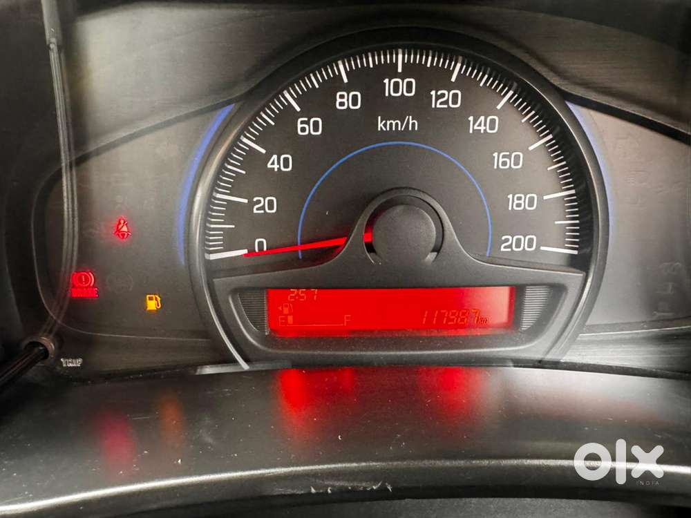 Maruti Suzuki Baleno 1.3 Sigma, 2017, Petrol