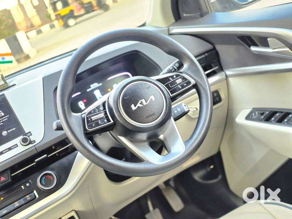 Kia Carens 1.5 Prestige 7 Str, 2022, Petrol