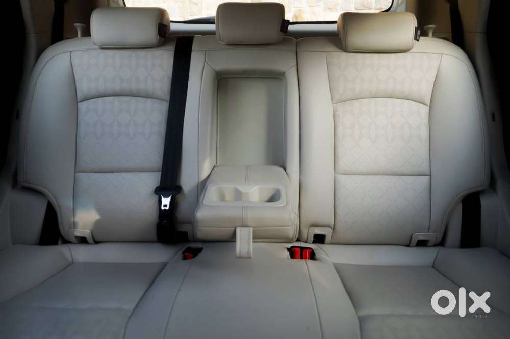 Mahindra Xuv400 El Pro, 2024, Electric