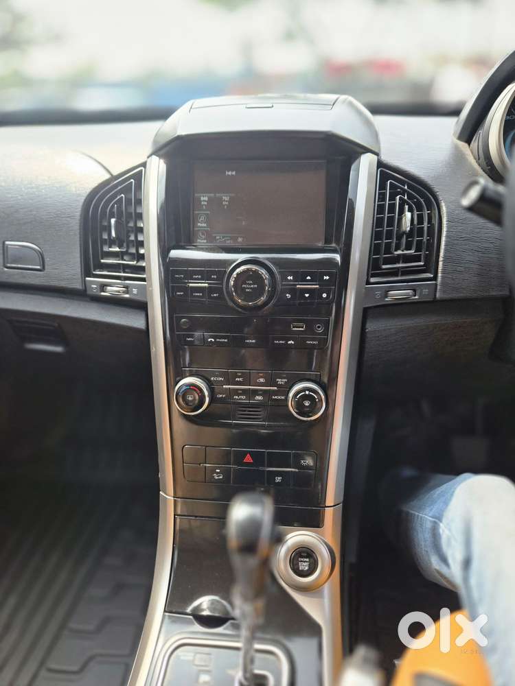 Mahindra Xuv500 W9 At, 2021, Diesel