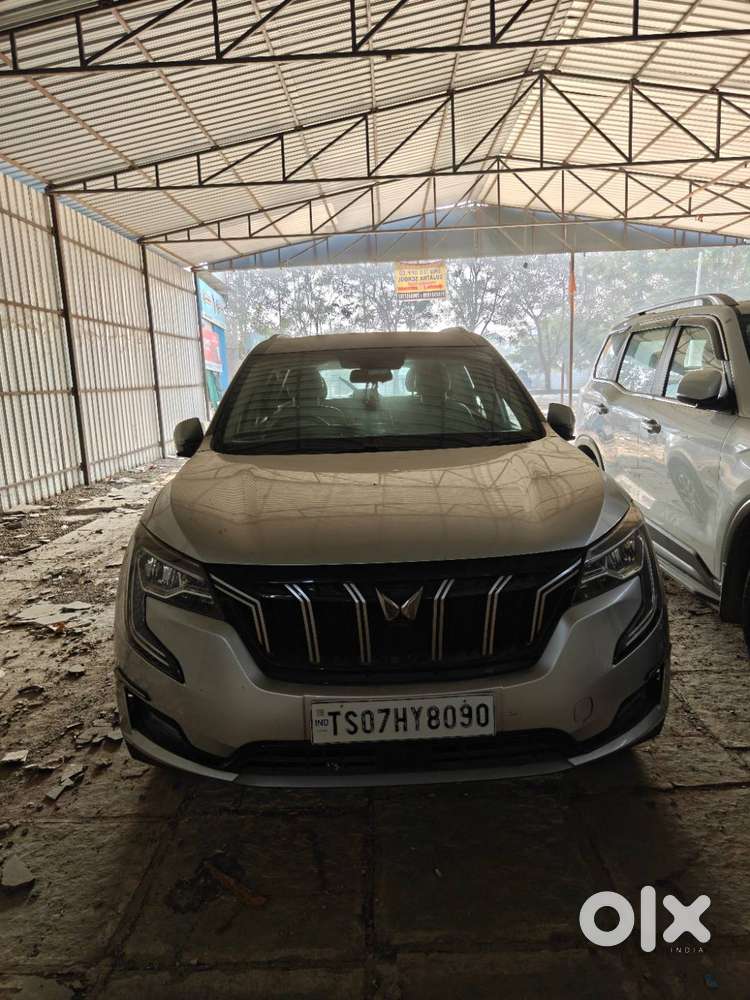 Mahindra Xuv700 2021 Diesel Well Maintained