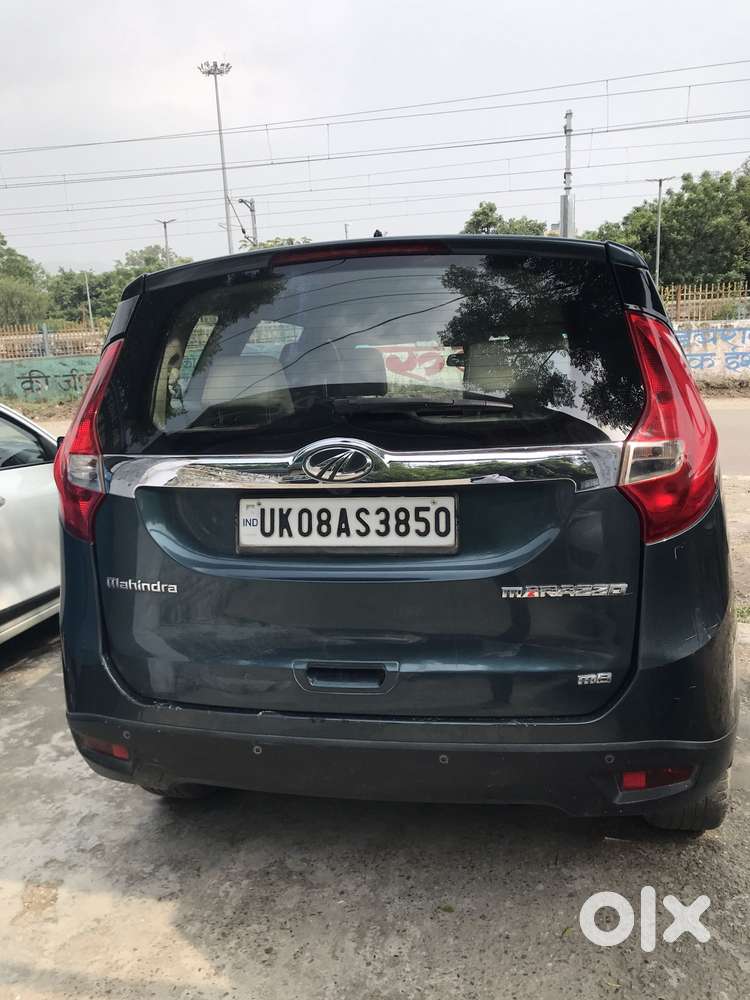 Mahindra Marazzo M8, 2018, Diesel