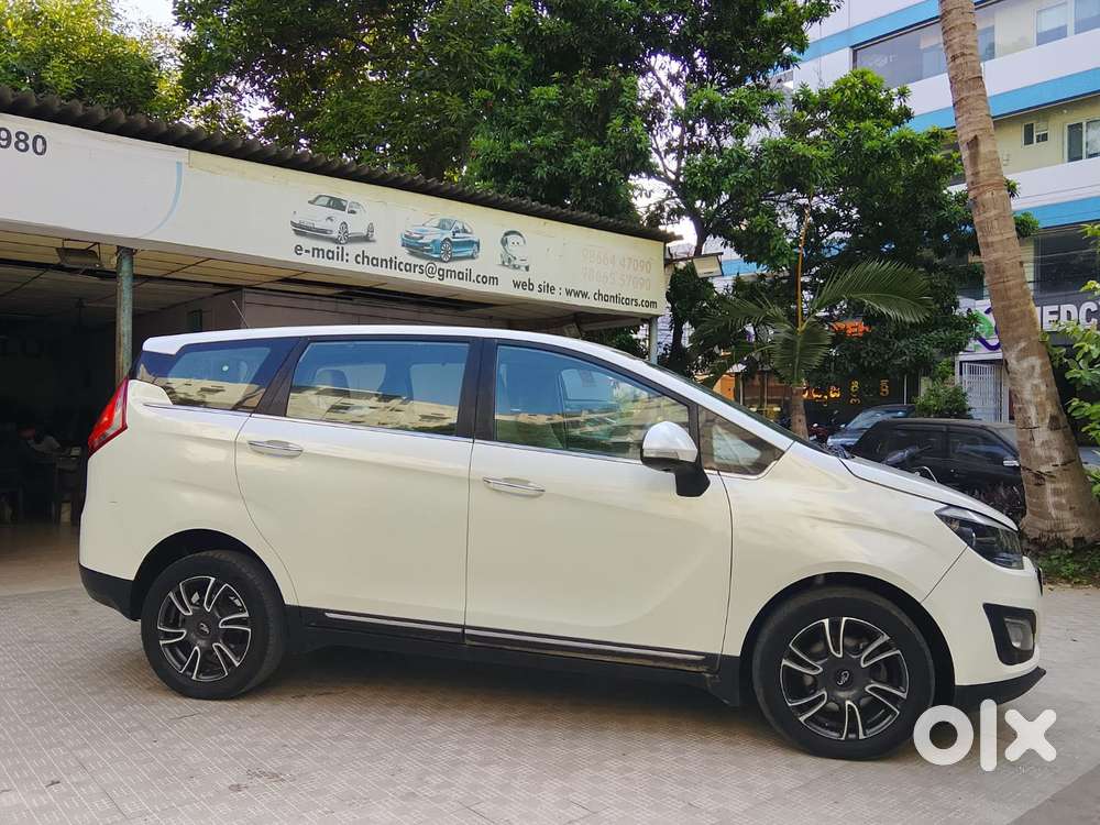 Mahindra Marazzo M8, 2019, Diesel