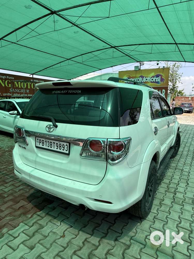Toyota Fortuner 3.0 4x2 Mt, 2014, Diesel
