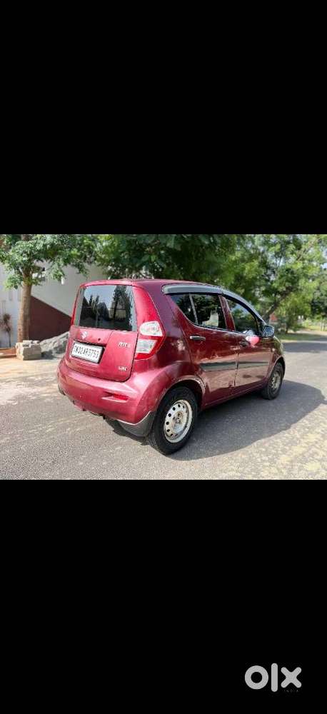 Maruti Suzuki Ritz, 2011, Petrol