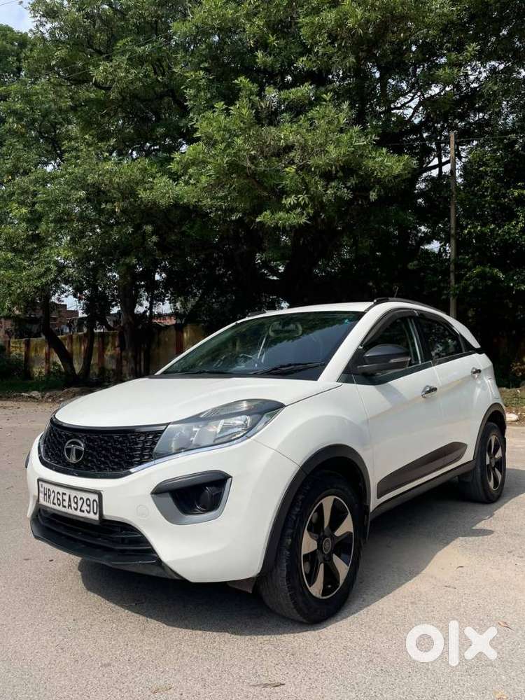 Tata Nexon 1.2 Revotron Xma Amt (s), 2019, Diesel