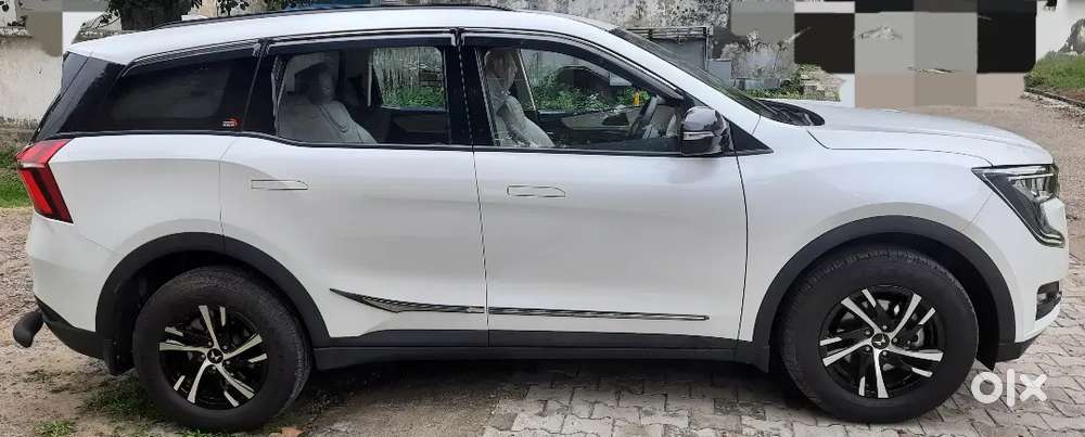 Mahindra Xuv700 2022 Variant Petrol Manual