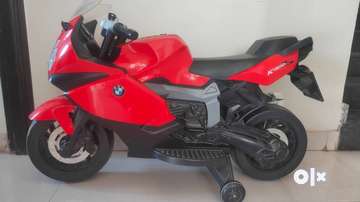 Red BMW K1300 S toy bike 15v for kids rechargeable battery