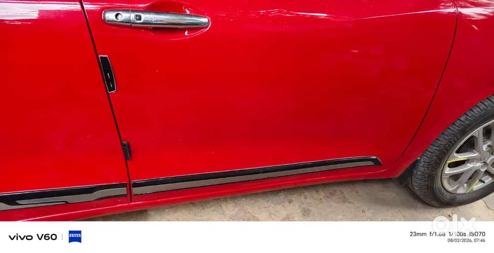 Maruti Suzuki Swift Zxi Ags 2023 Urgent Sale