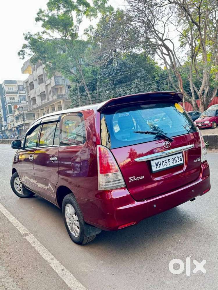 Toyota Innova 2.5 V 7 Str, 2010, Diesel