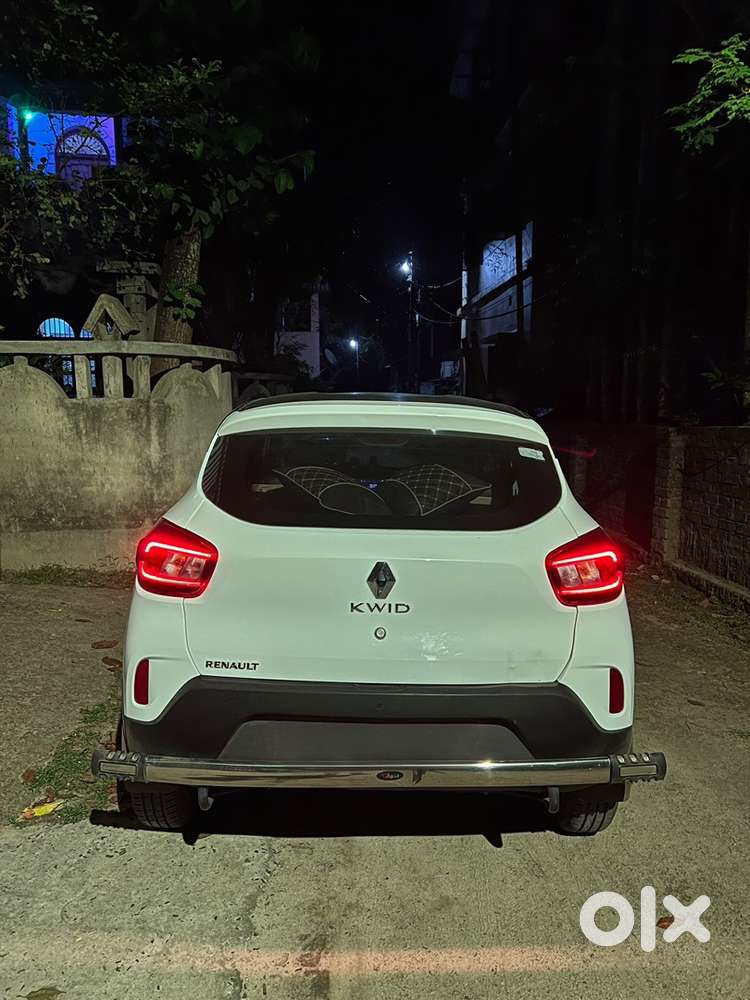 Sell Renault Kwid Rxt 1.0 Petrol 2023 Brand New Condition All Updates
