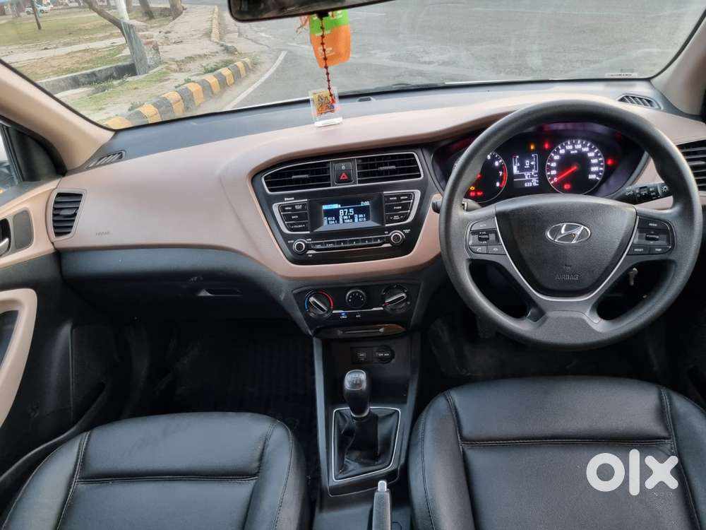 Hyundai I20 Petrol Cvt Magna Executive, 2020, Cng & Hybrids