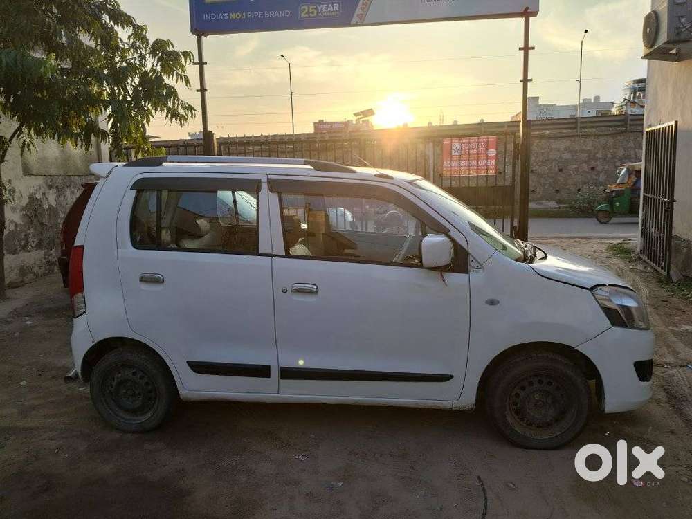 Maruti Suzuki Wagon R Vxi, 2017, Lpg