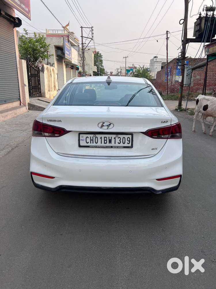 Hyundai Verna 1.6 Sx (o) Crdi At, 2019, Diesel