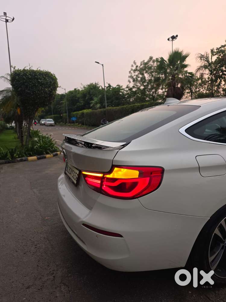 Bmw 3 Series Gt 320d Luxury Line, 2018, Diesel