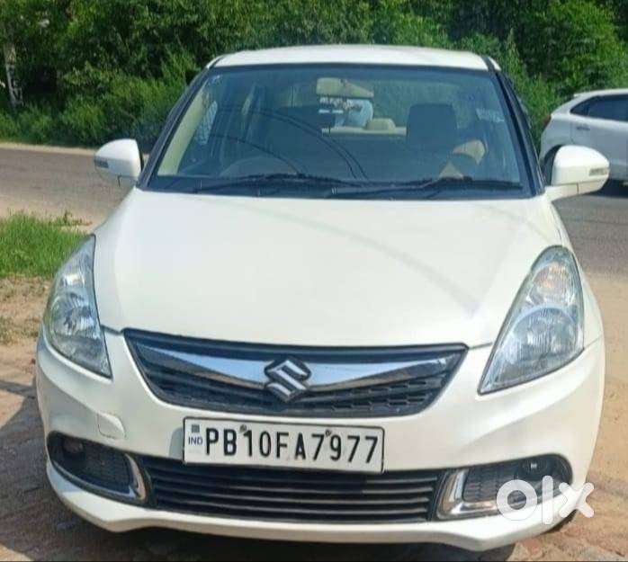 Maruti Suzuki Swift Dzire 2015 Diesel 82000 Km Driven