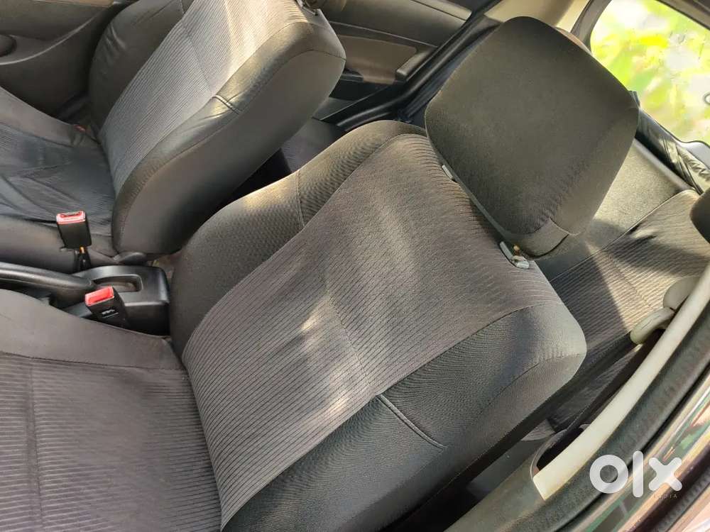 Maruti Suzuki Swift 2016 2nd Owner Car For Sale. Price Negotiable.