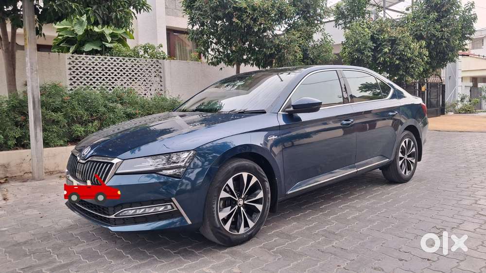 Skoda Superb 2.0 Tsi At L&k, 2022, Petrol
