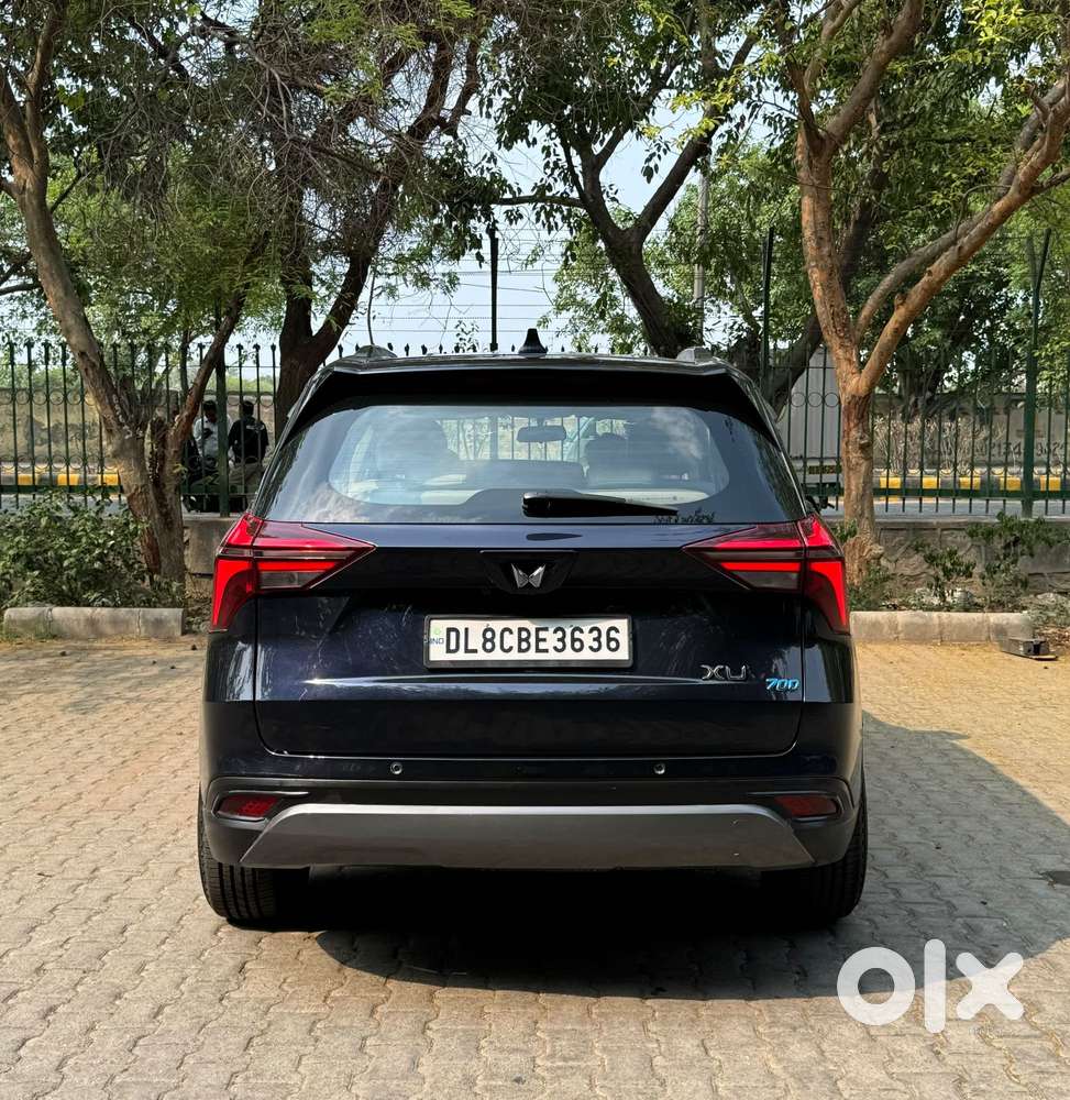 Mahindra Xuv700 Ax 3 Diesel Mt 7 Str (e), 2022, Diesel