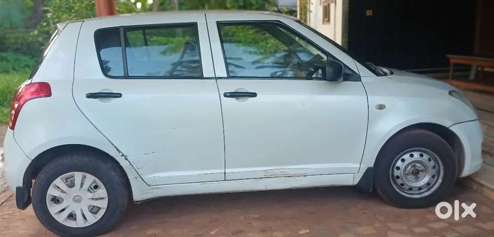 Maruti Suzuki Swift 2008 Petrol 180000 Km Driven