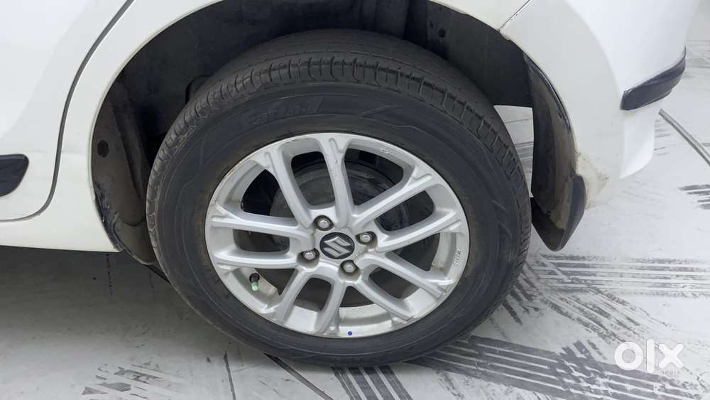 Maruti Suzuki Swift 1.3 Zxi, 2021, Petrol