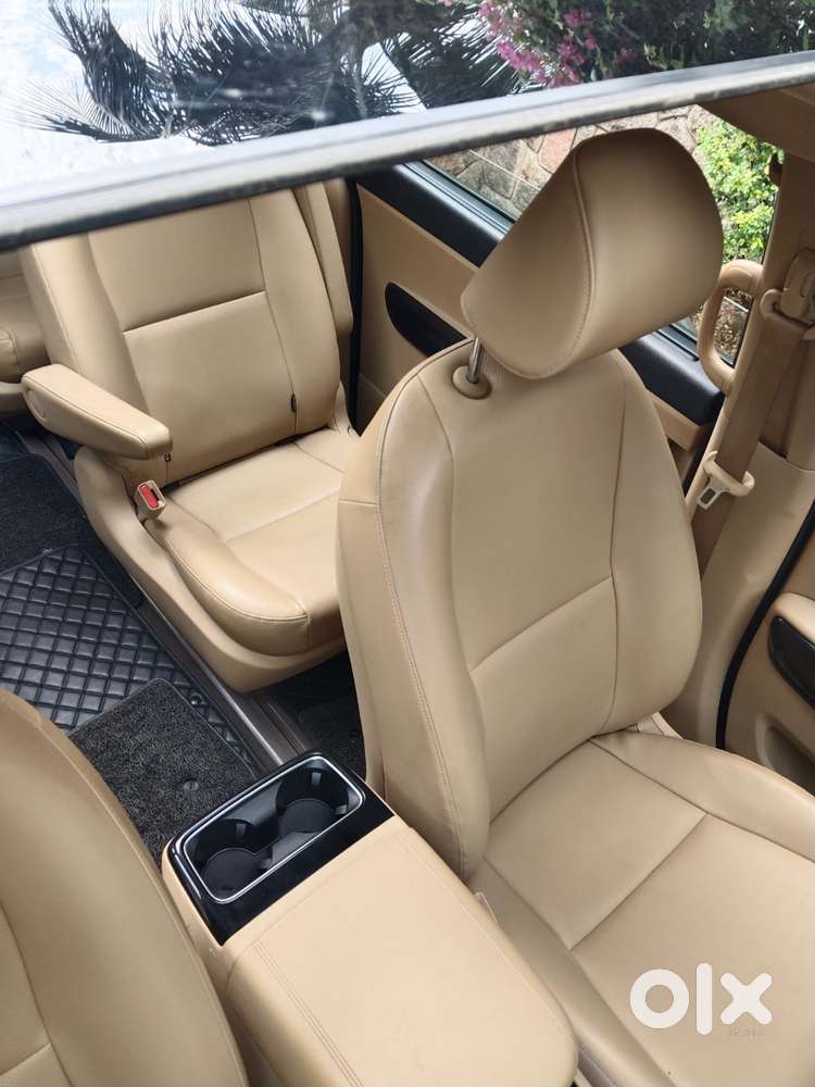 Kia Carnival Premium 8 Str, 2022, Diesel