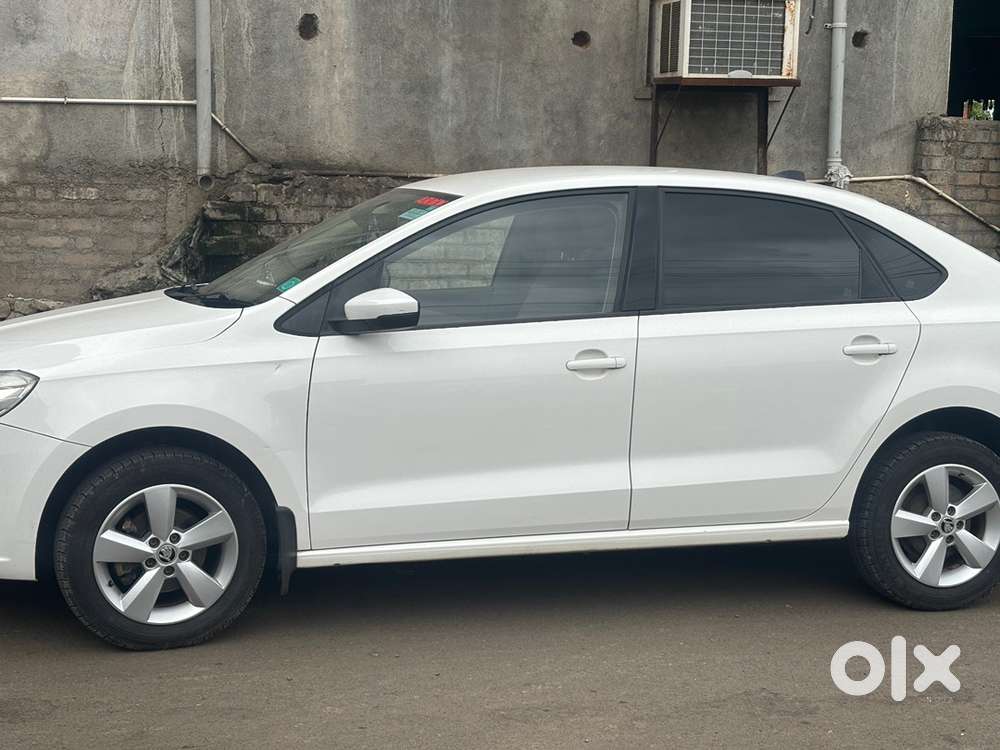 2016 Skoda Rapid Petrol Manual