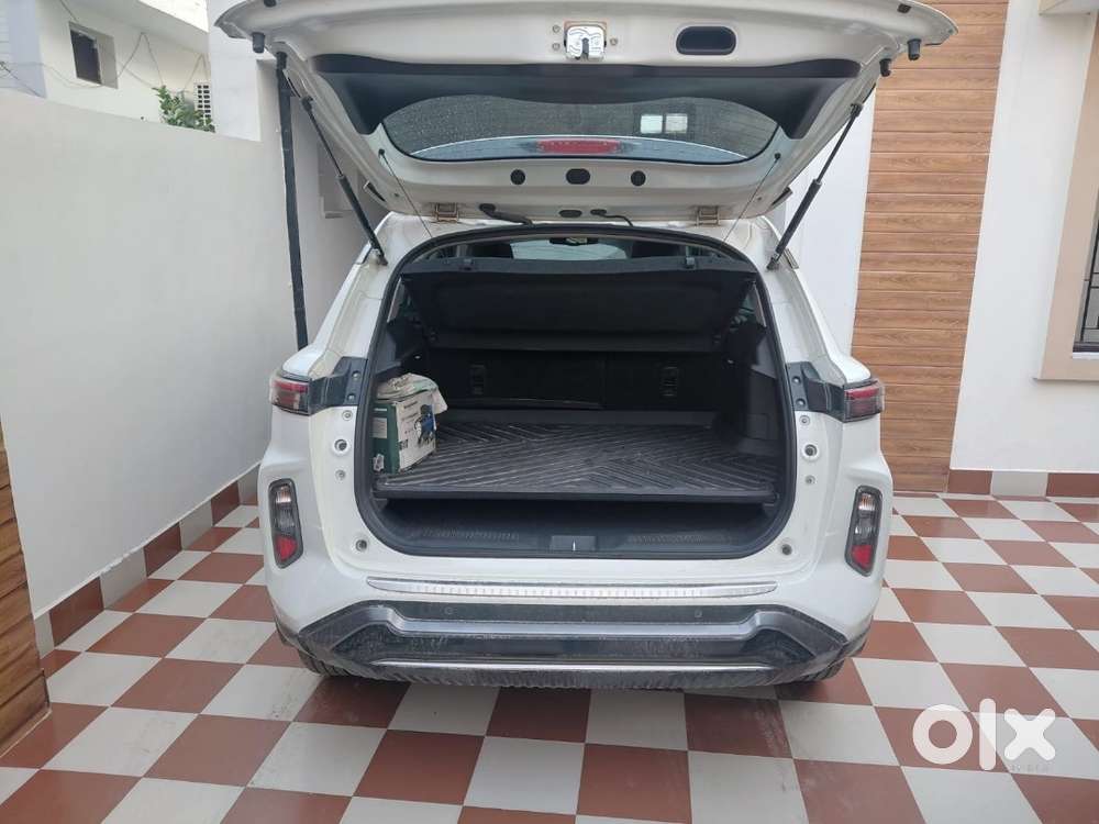 Maruti Suzuki Grand Vitara 2023 Petrol Well Maintained