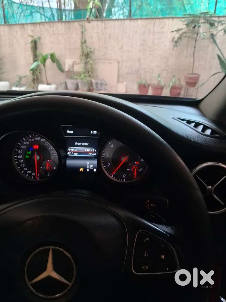 Mercedes-benz Gla 2017 Petrol 60000 Km Driven