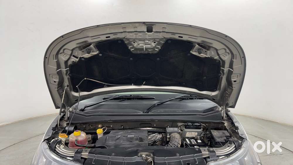 Mahindra Kuv 100 Mfalcon G80 K8, 2016, Petrol