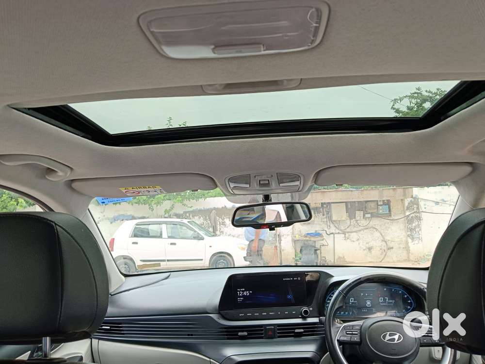 Hyundai I20 1.4 Asta (o) At With Sunroof, 2023, Petrol