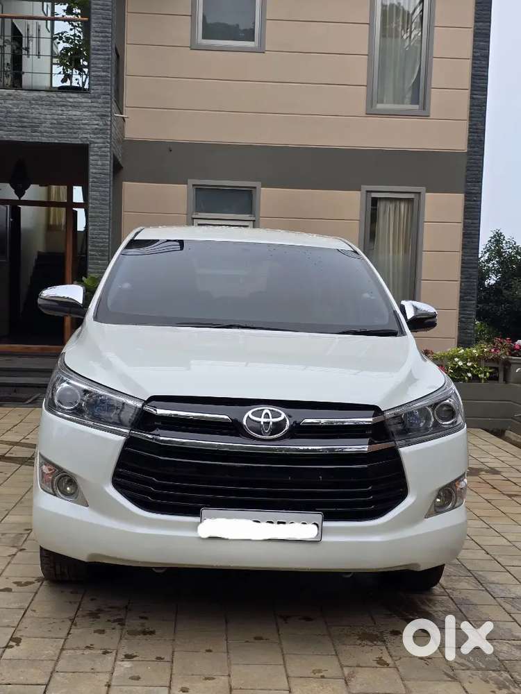 Toyota Innova Crysta 2018 Diesel Well Maintained