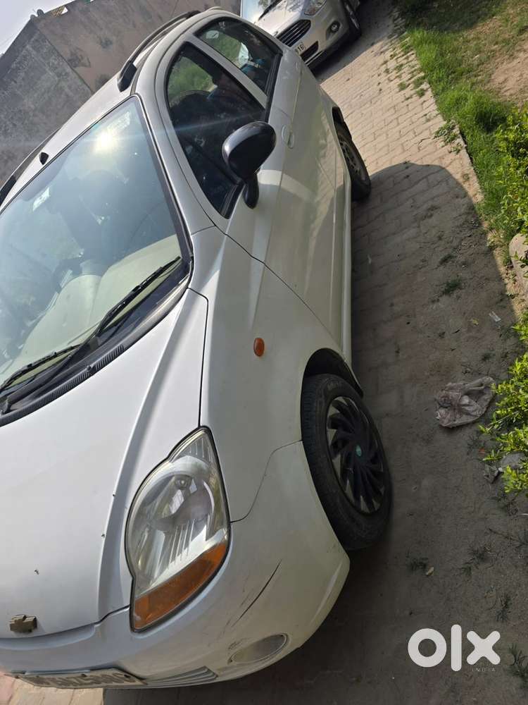 Chevrolet Spark Petrol/cng