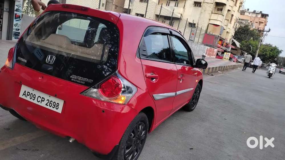 Honda Brio Petrol 2013