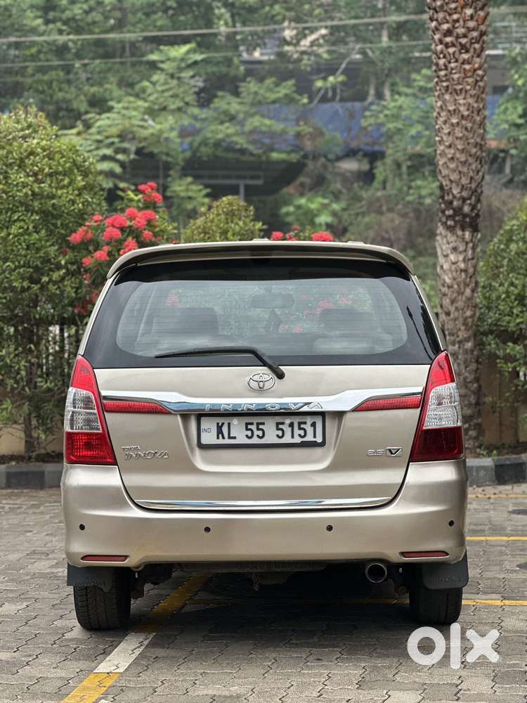 Toyota Innova 2.5 Vx 8 Str, 2006, Diesel