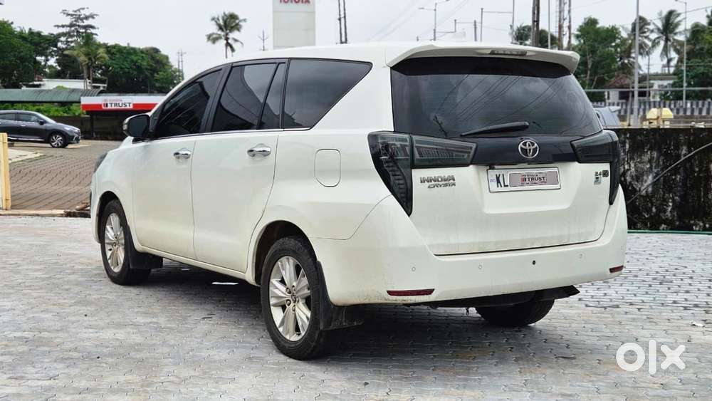 Toyota Innova Crysta [2020-ongoing] 2.4 Zx 7 Str, 2020, Diesel