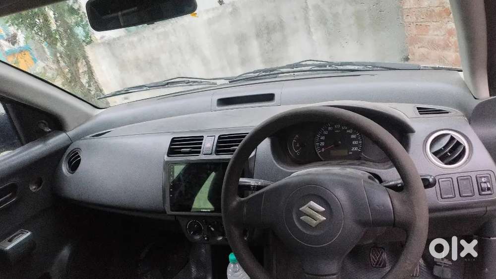 Maruti Suzuki Swift 2009 Diesel 245000 Km Driven
