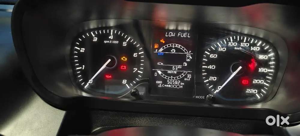 Tata Altroz Xz Petrol New Condition