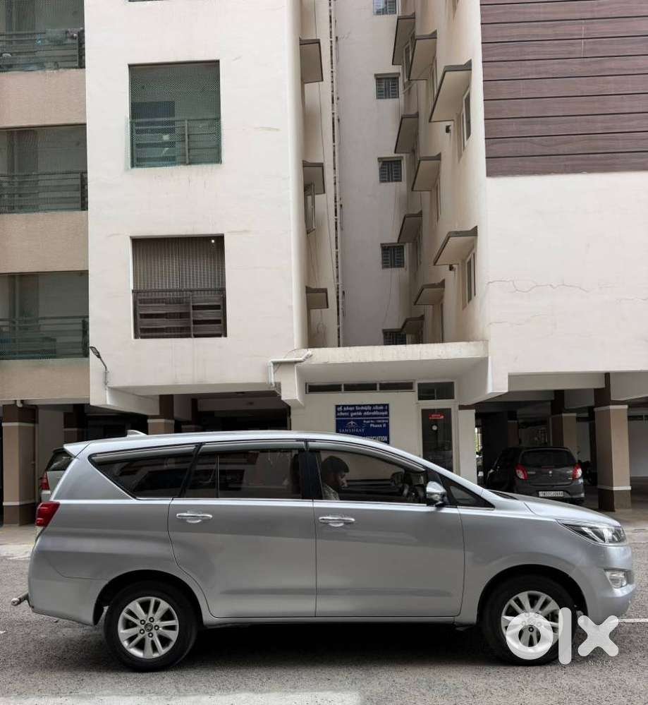 Toyota Innova Crysta 2.4 G Mt, 2018, Diesel