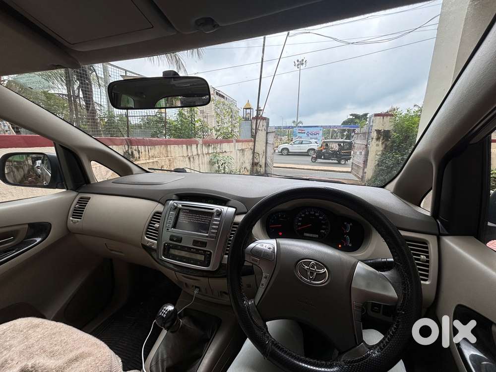 Toyota Innova For Rent