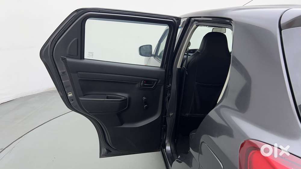 Maruti Suzuki S-presso Vxi Plus, 2022, Petrol