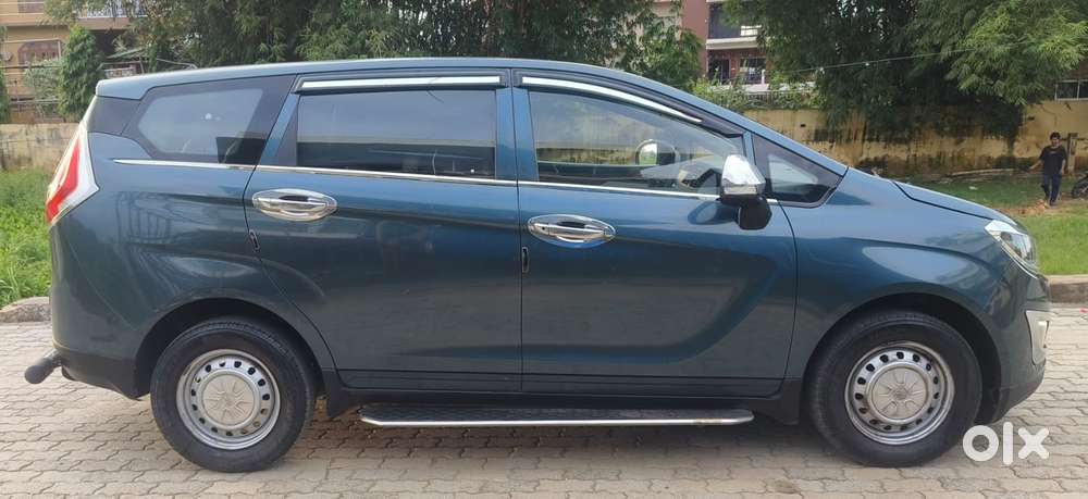 Mahindra Marazzo M2, 2019, Diesel