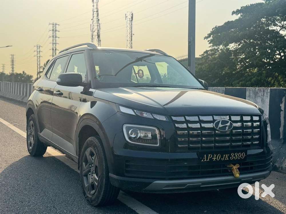 Hyundai Car Petrol 2025