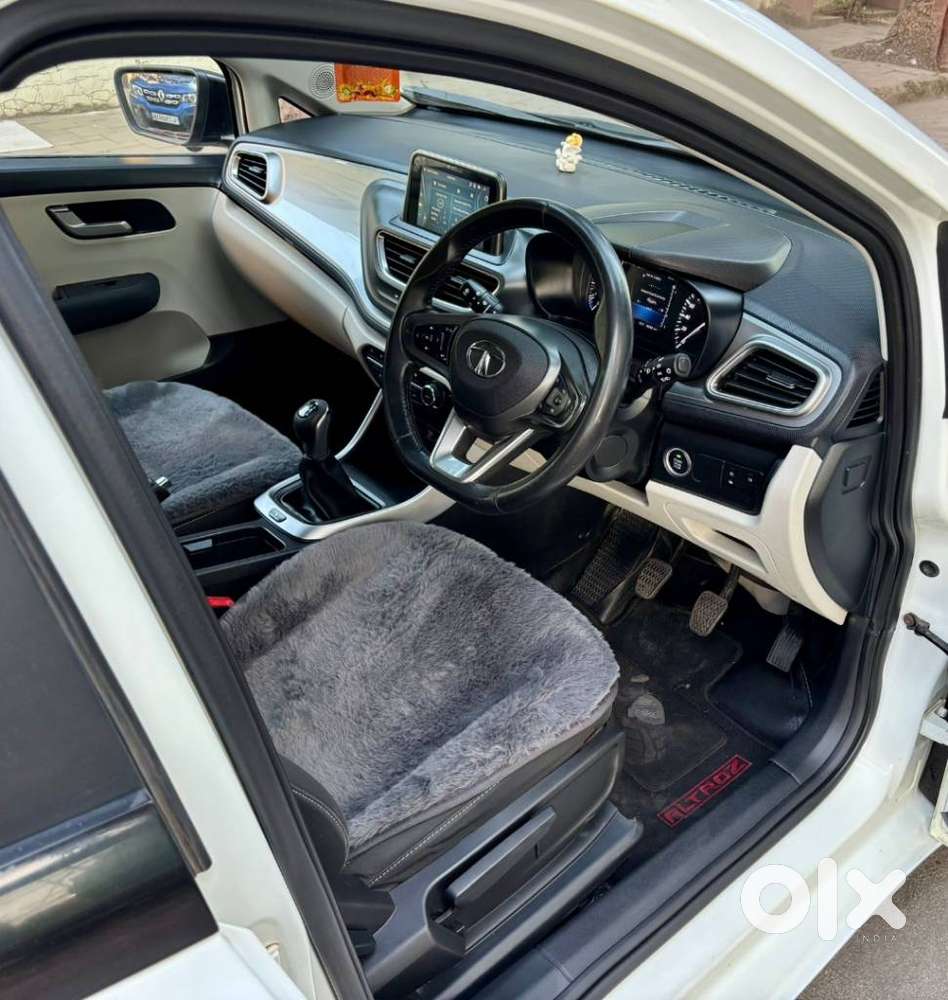 Tata Altroz Xz Plus (s) Diesel, 2023, Diesel