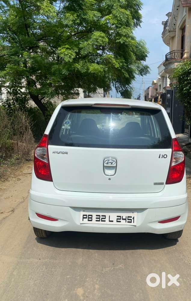 Hyundai I10 Sportz Petrol 2011